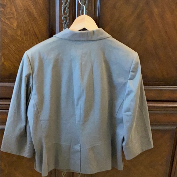 Inc jacket - Picture 3 of 3